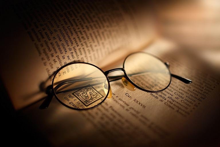 Dekoratives Bild der Kachel 'Hans Urs von Balthasar'